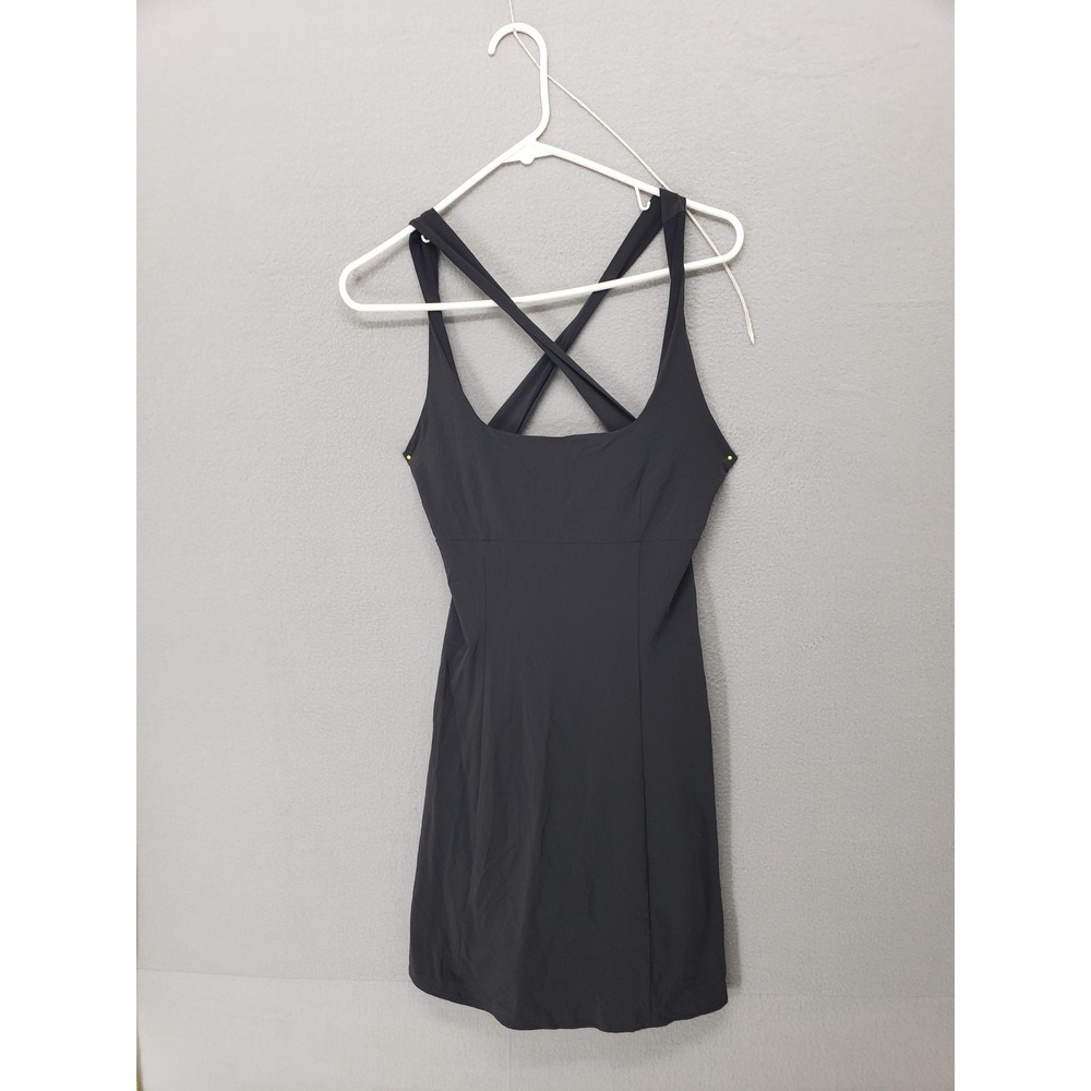 Outdoor Voices Dress‎ Womens Medium Exercise Athletic Nylon Spandex Crisscross